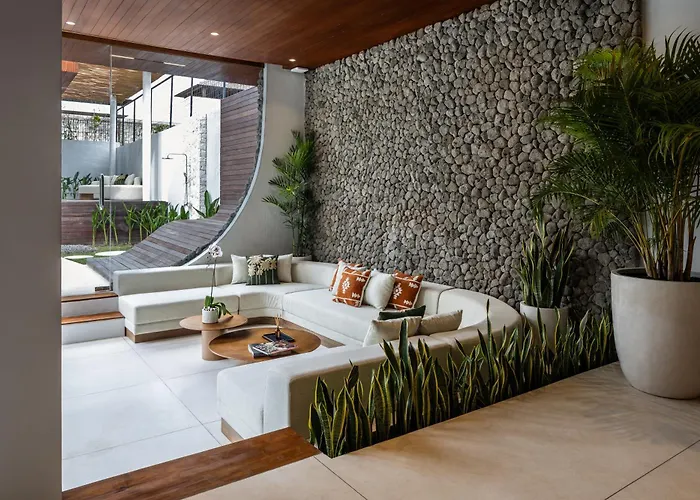 Amr Echo Villa's